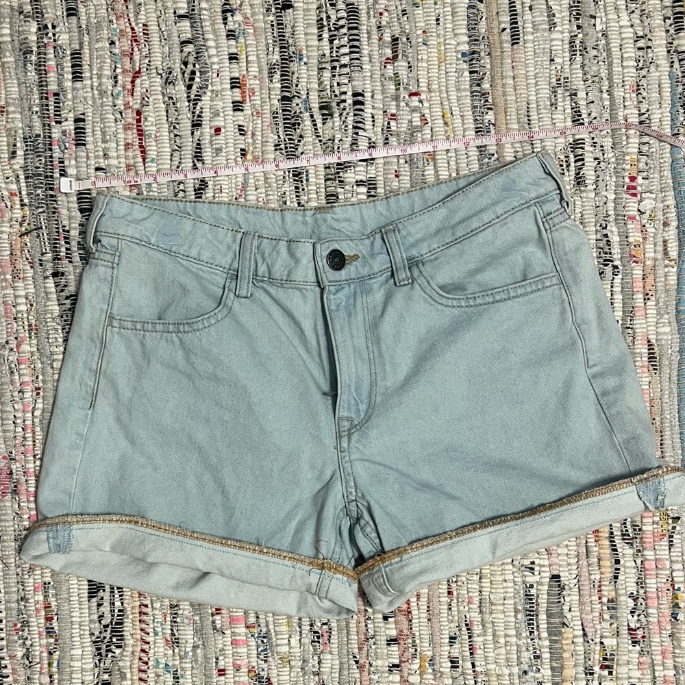 NWOT & Denim light wash jean shorts